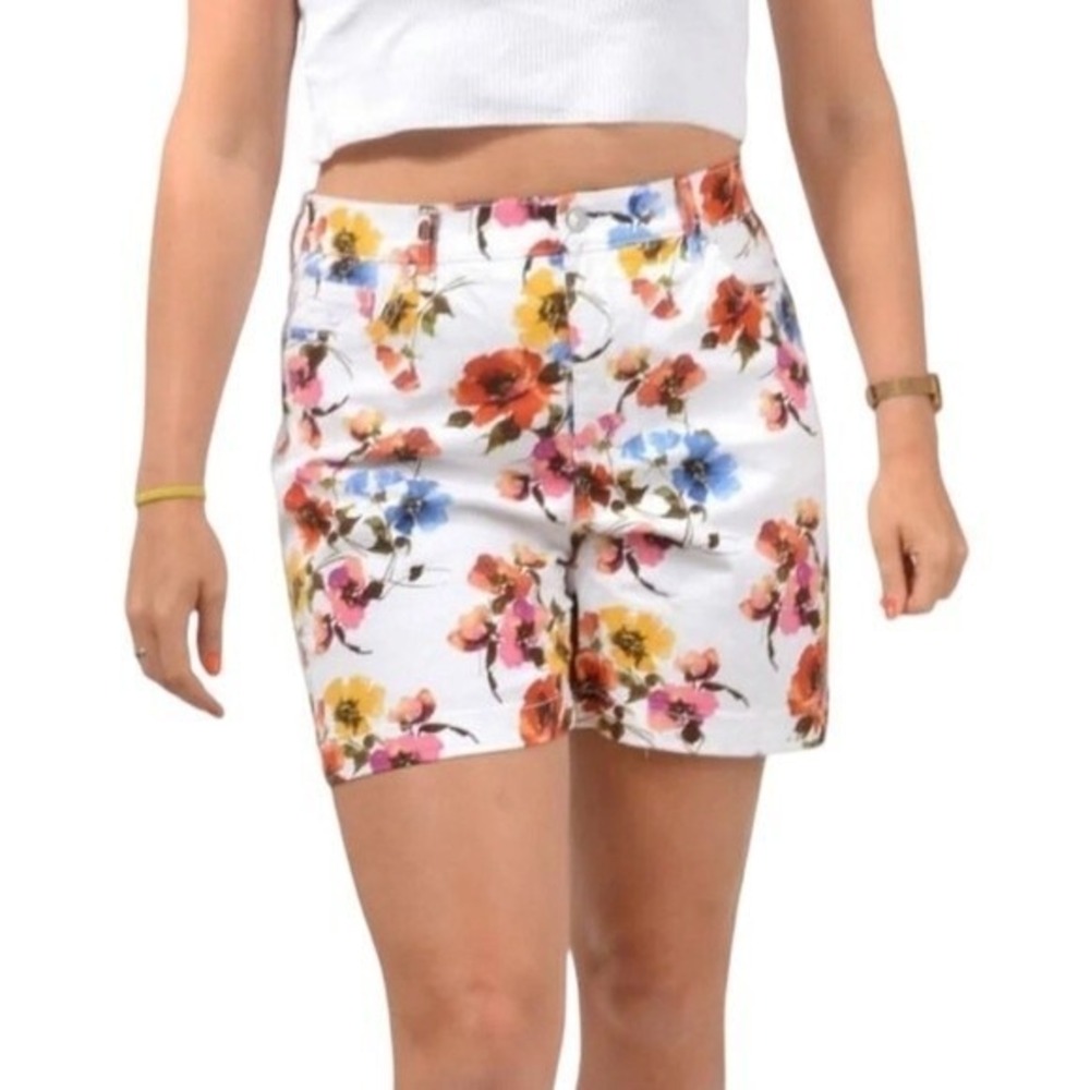 Gloria Vanderbilt Ladies' Mid Rise Amanda Dream Garden floral‎  Shorts Sz 12